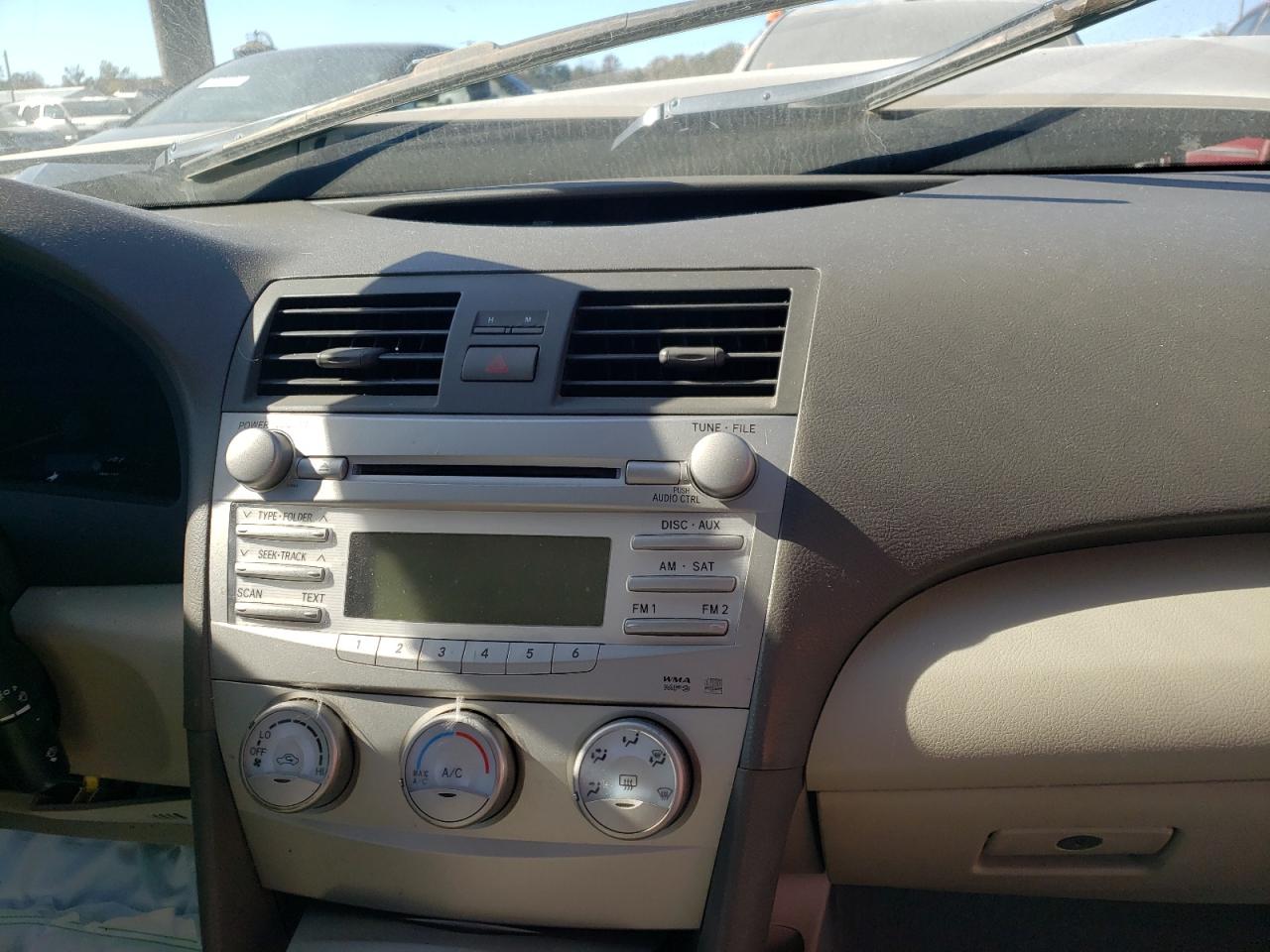 Photo 9 from auction – 2011 TOYOTA CAMRY BASE with VIN 4T1BF3EK6BU219636