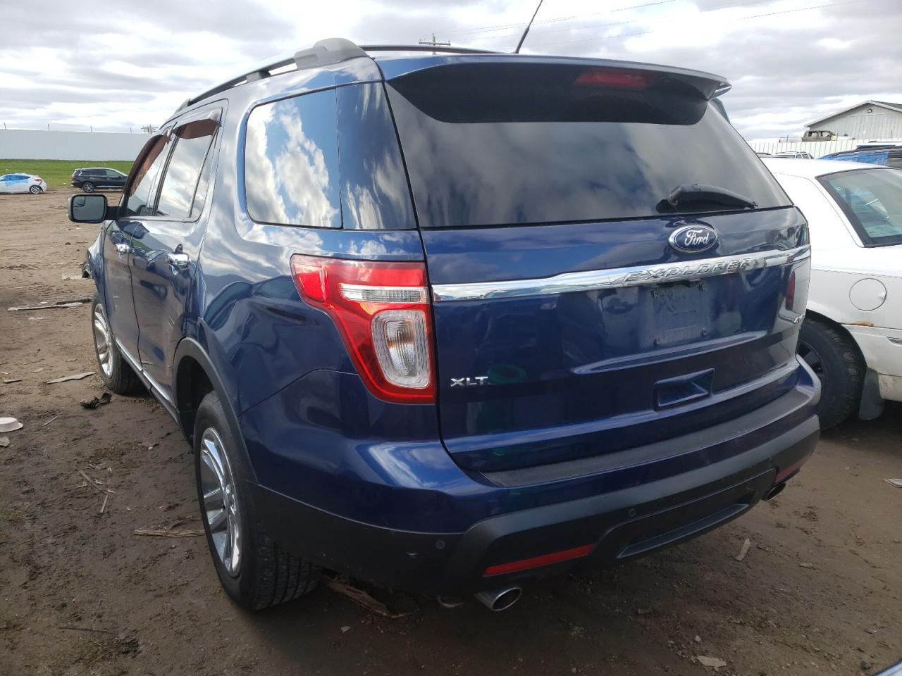 Photo 3 from auction – 2012 FORD EXPLORER X with VIN 1FMHK8D84CGA65422