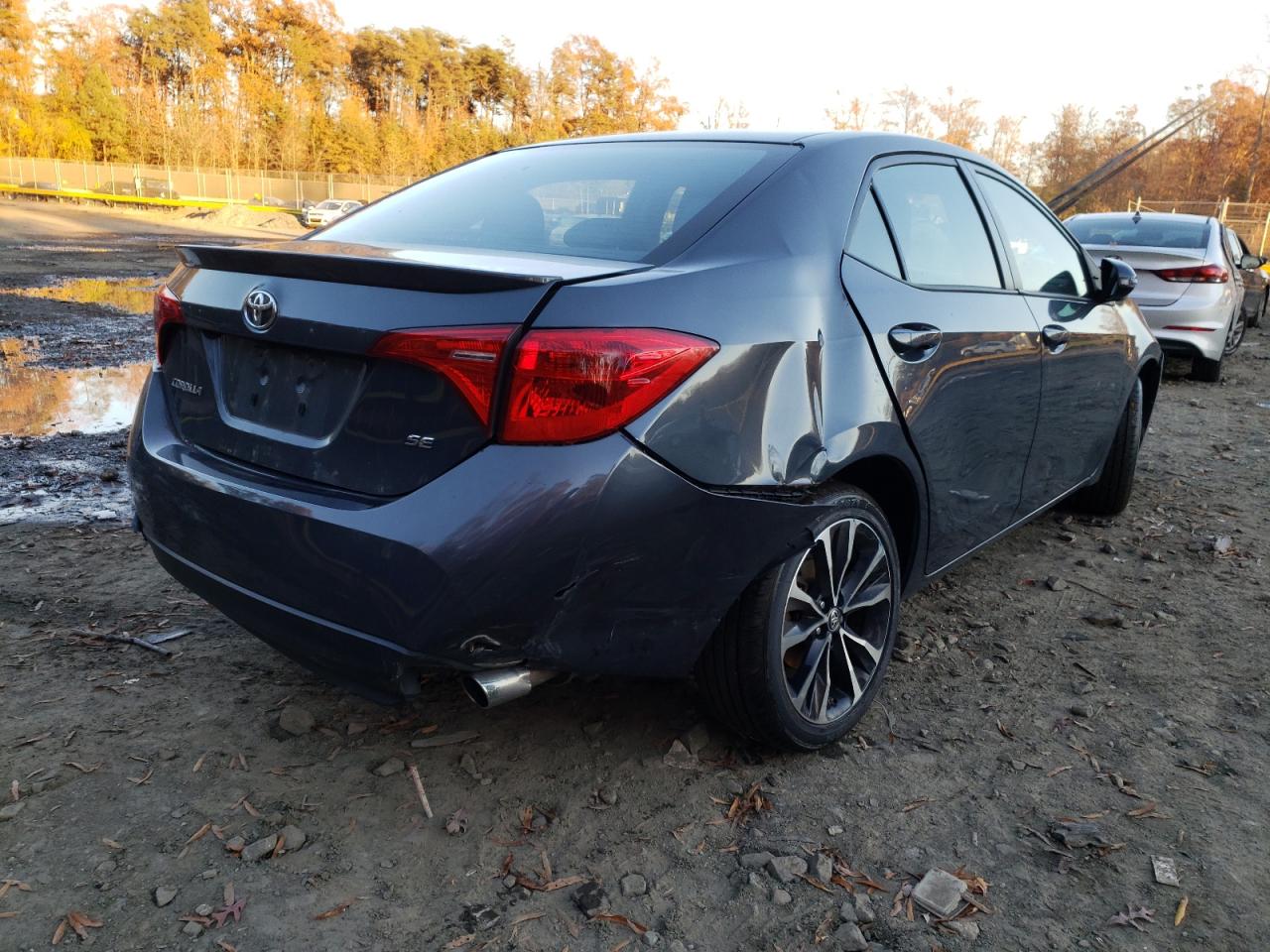 Photo 4 from auction – 2017 TOYOTA COROLLA L with VIN 2T1BURHE2HC807199