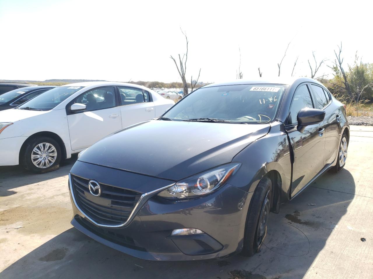 Photo 2 from auction – 2016 MAZDA 3 SPORT with VIN 3MZBM1T7XGM241385