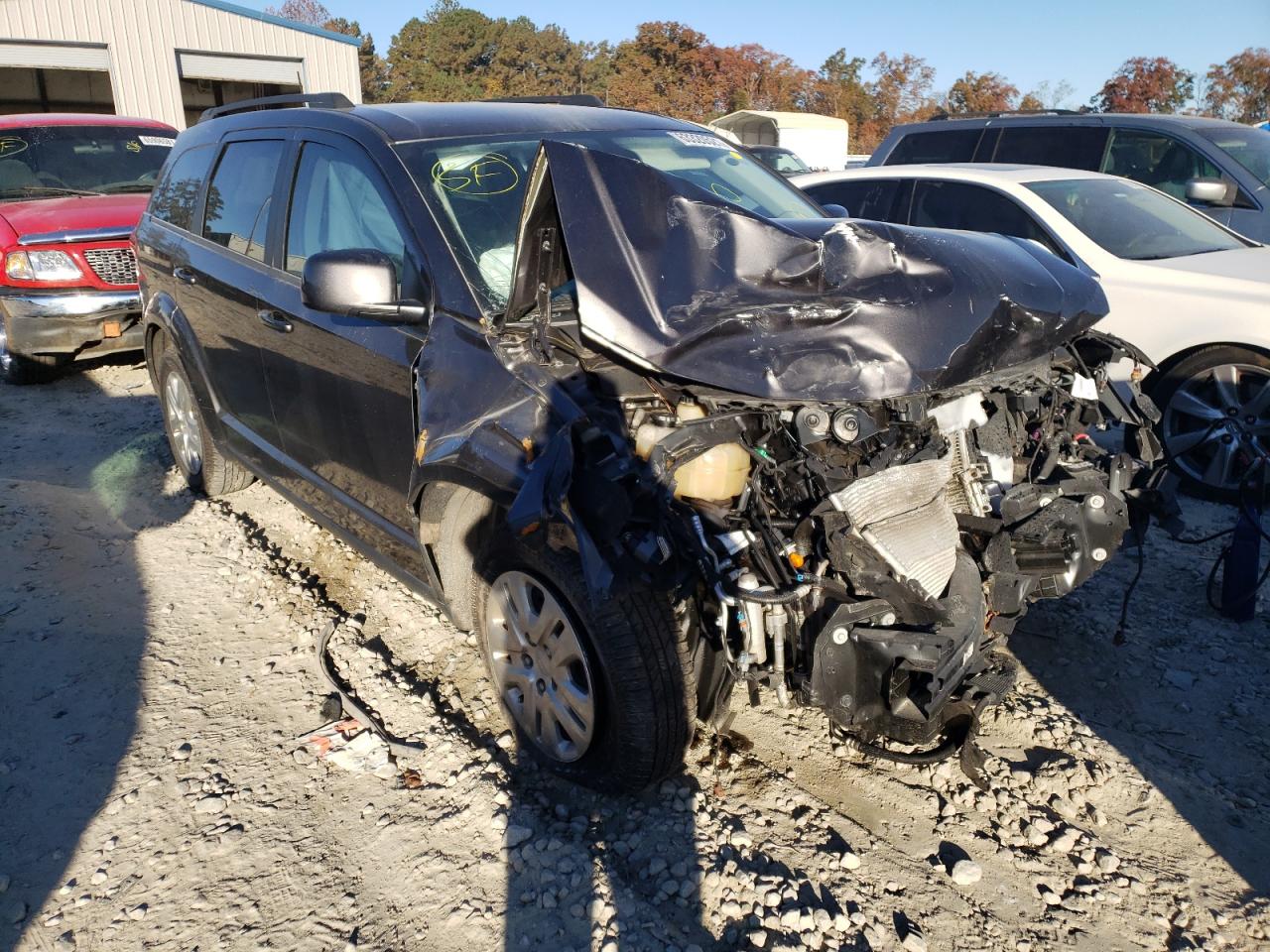 Photo 1 from auction – 2019 DODGE JOURNEY SE with VIN 3C4PDCBG1KT870229