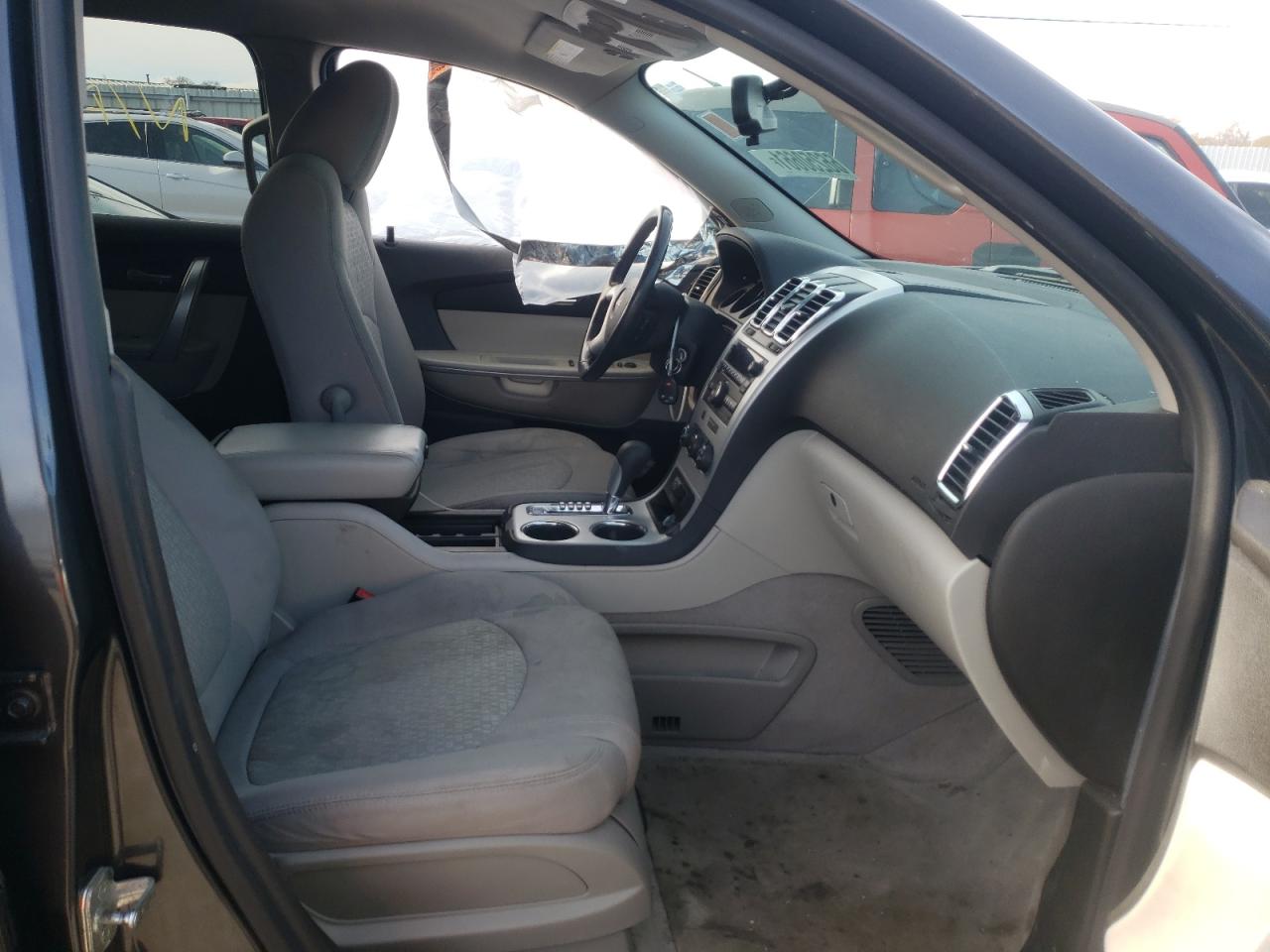 Photo 5 from auction – 2012 GMC ACADIA SLE with VIN 1GKKRNED3CJ297727