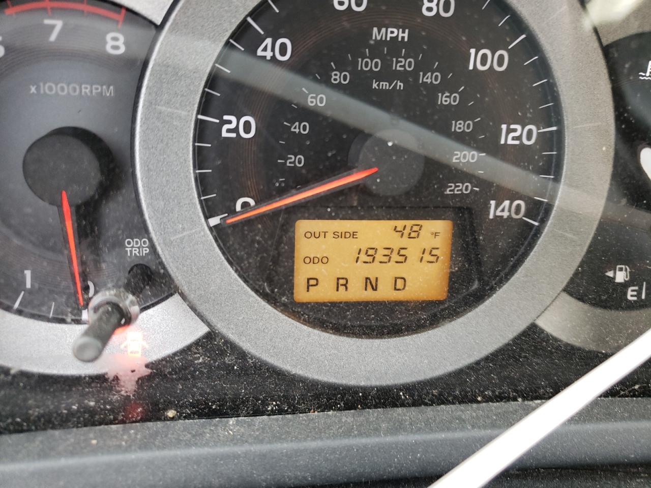 Photo 8 from auction – 2008 TOYOTA RAV4 with VIN JTMZD33V986062638
