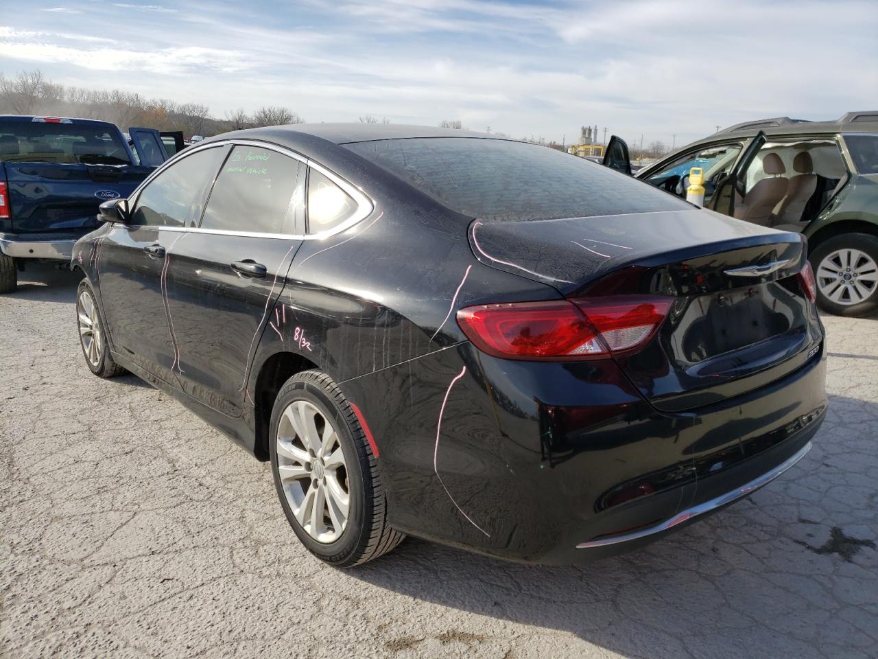 Photo 3 from auction – 2015 CHRYSLER 200 LIMITE with VIN 1C3CCCAB4FN737661
