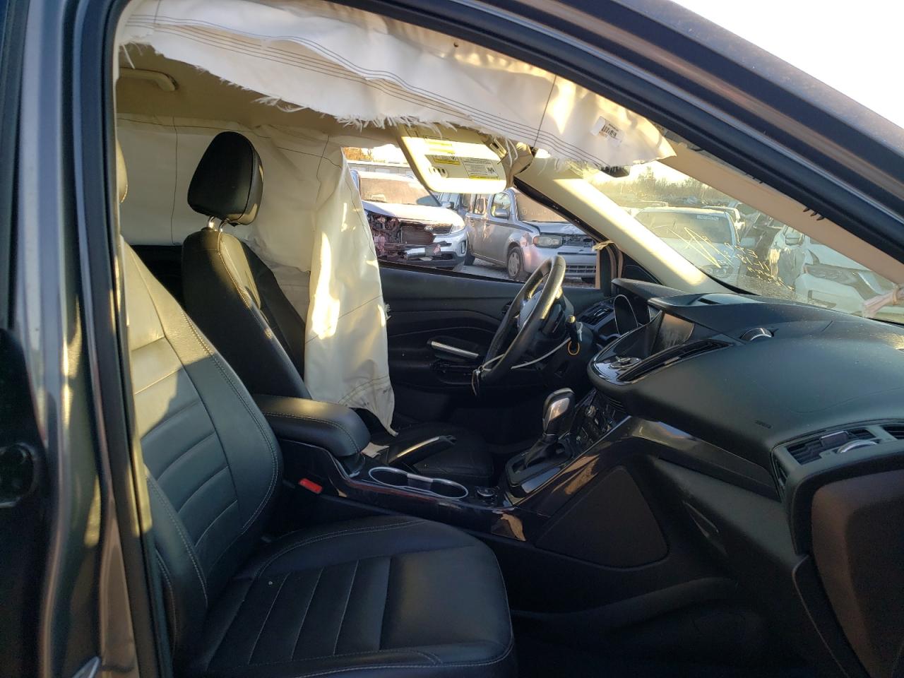 Foto 5 de la subasta – 2014 FORD ESCAPE TIT con VIN 1FMCU9J94EUD07489