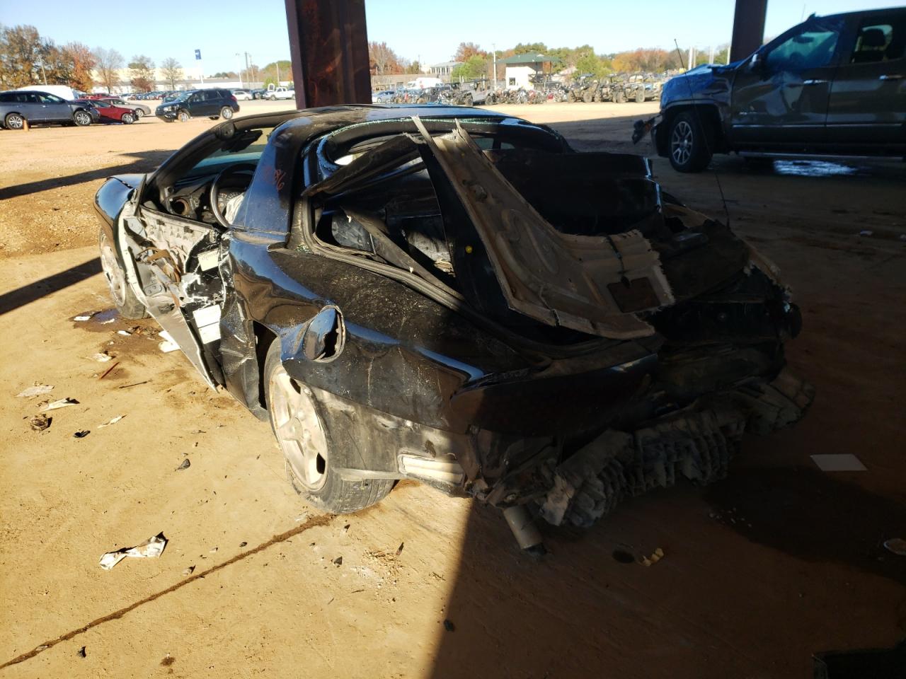Photo 3 from auction – 2000 PONTIAC FIREBIRD with VIN 2G2FS22K6Y2113173