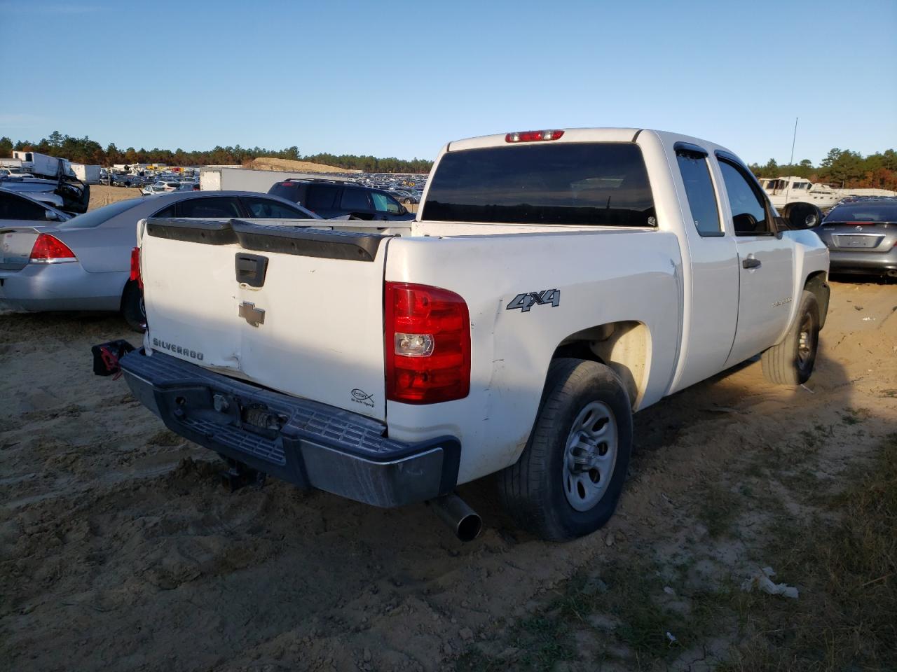 Photo 4 from auction – 2009 CHEVROLET SILVERADO with VIN 1GCEK19JX9Z158565