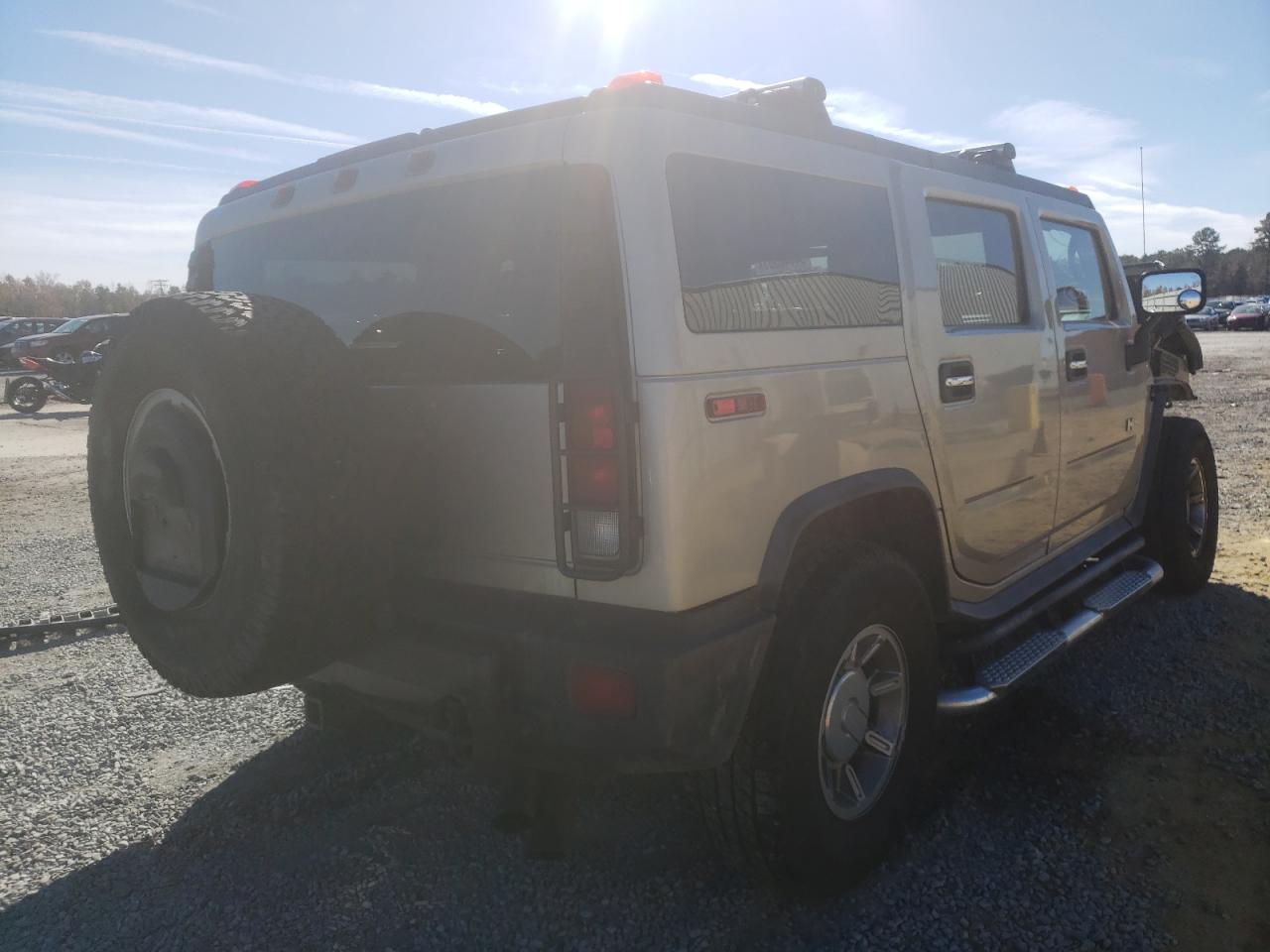 Photo 4 from auction – 2005 HUMMER H2 with VIN 5GRGN23U75H128592