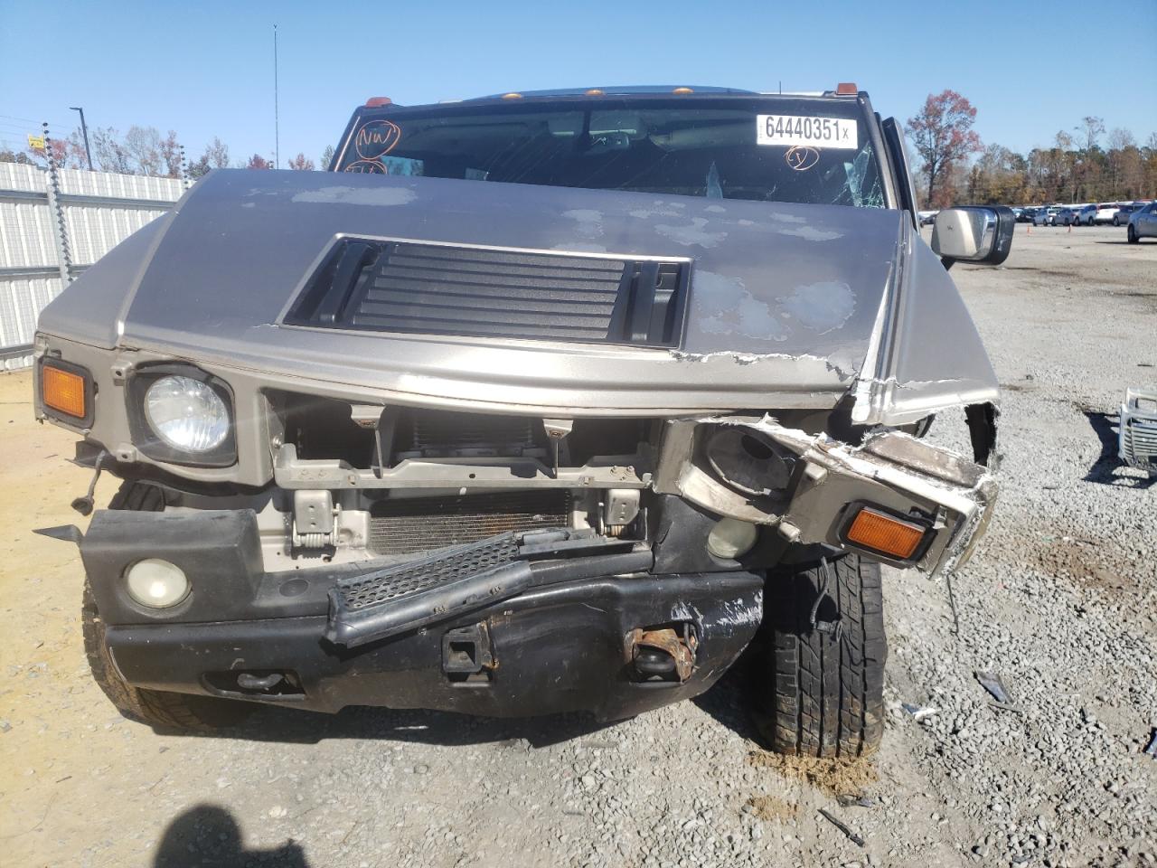 Photo 9 from auction – 2005 HUMMER H2 with VIN 5GRGN23U75H128592