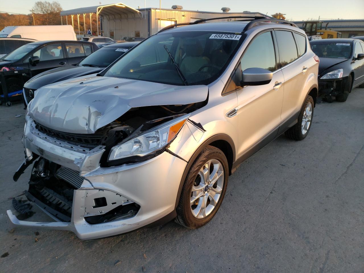 Photo 2 from auction – 2013 FORD ESCAPE SE with VIN 1FMCU0G99DUC19877
