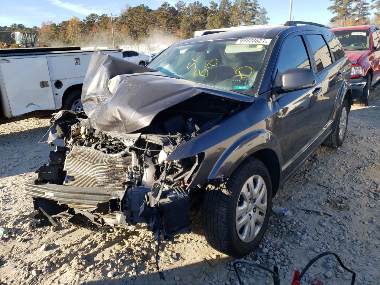 Photo 2 from auction – 2019 DODGE JOURNEY SE with VIN 3C4PDCBG1KT870229