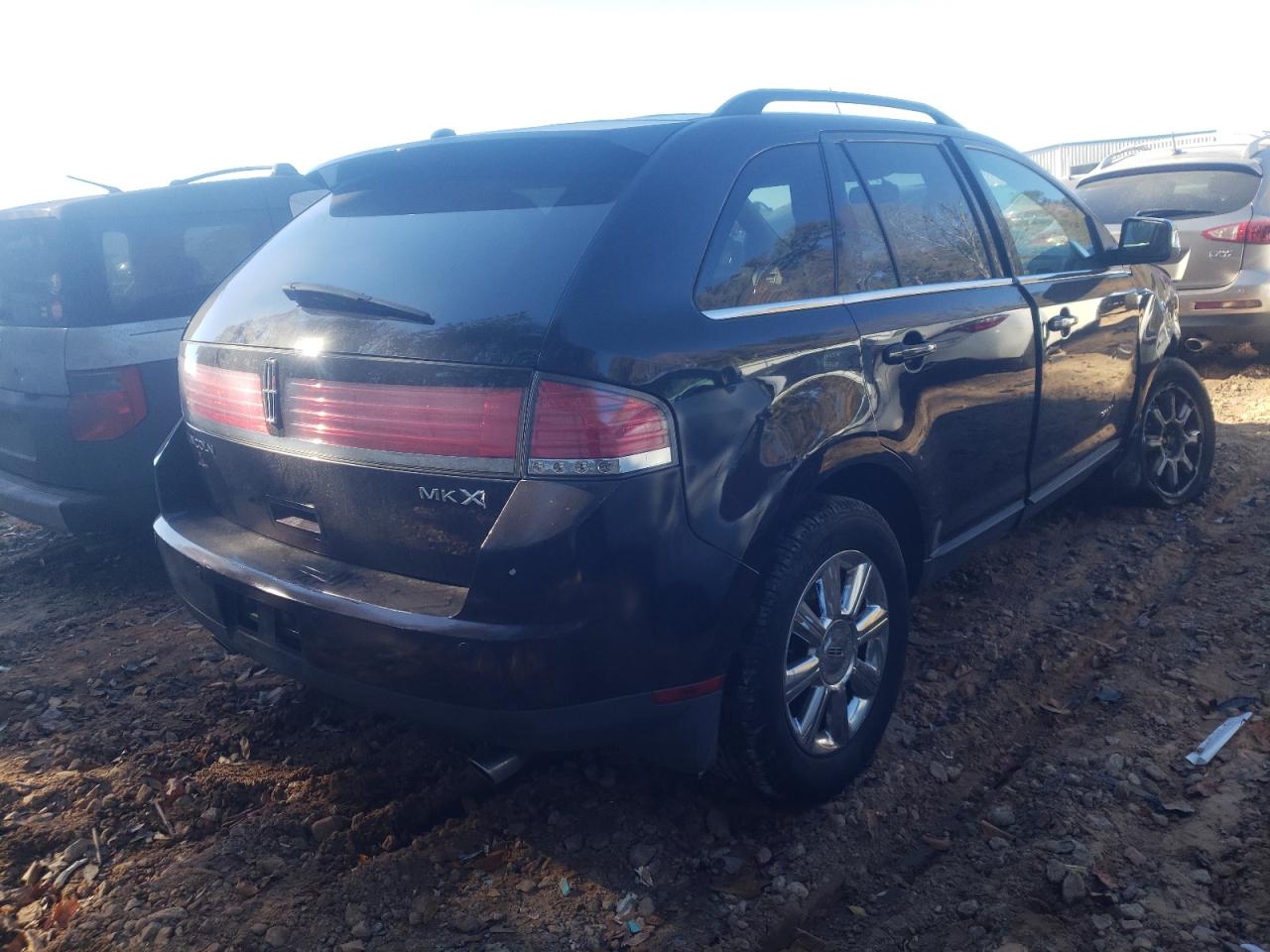 Photo 4 from auction – 2007 LINCOLN MKX with VIN 2LMDU68C37BJ30080