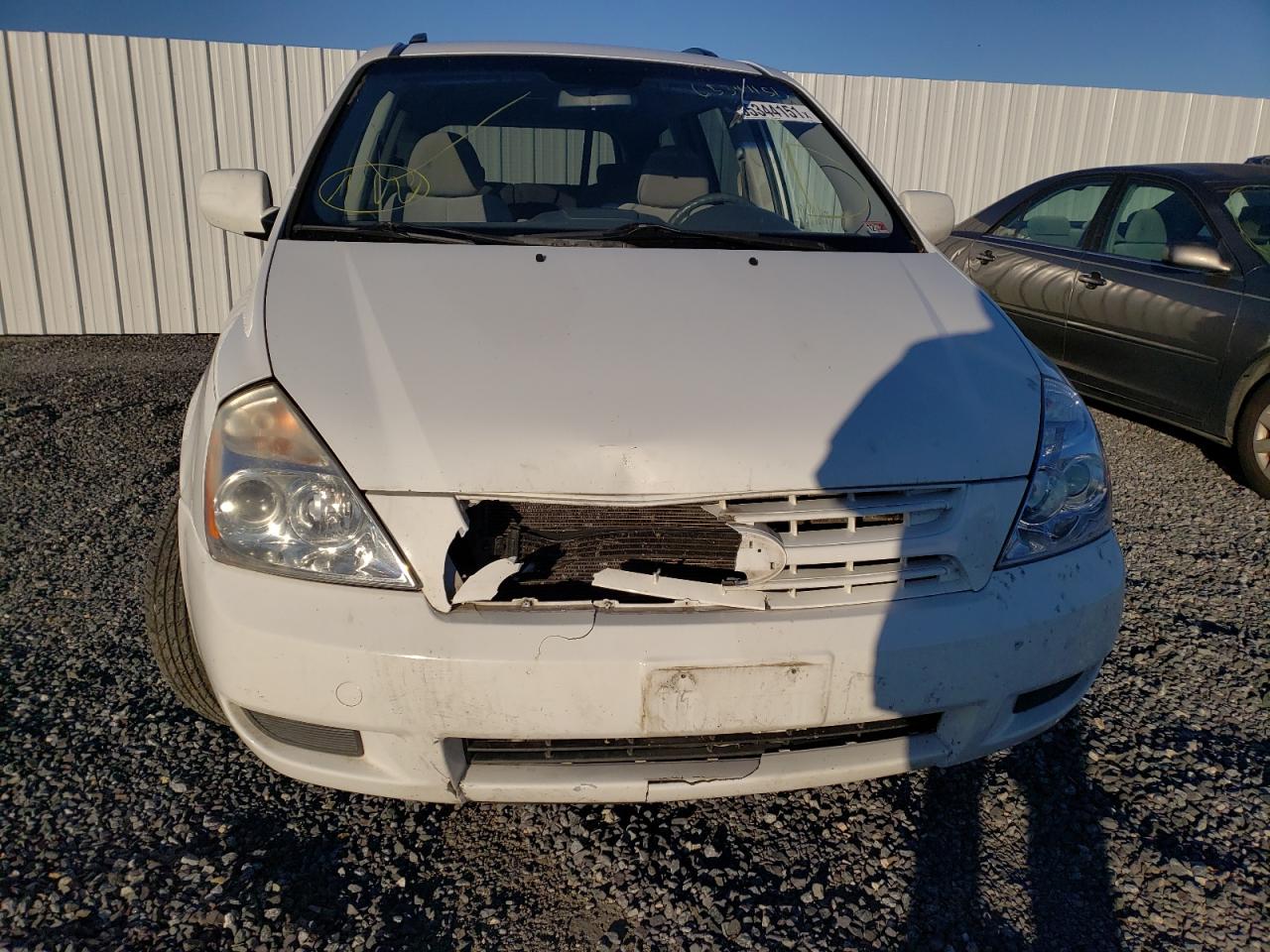 Photo 9 from auction – 2010 KIA SEDONA LX with VIN KNDMG4C31A6359608