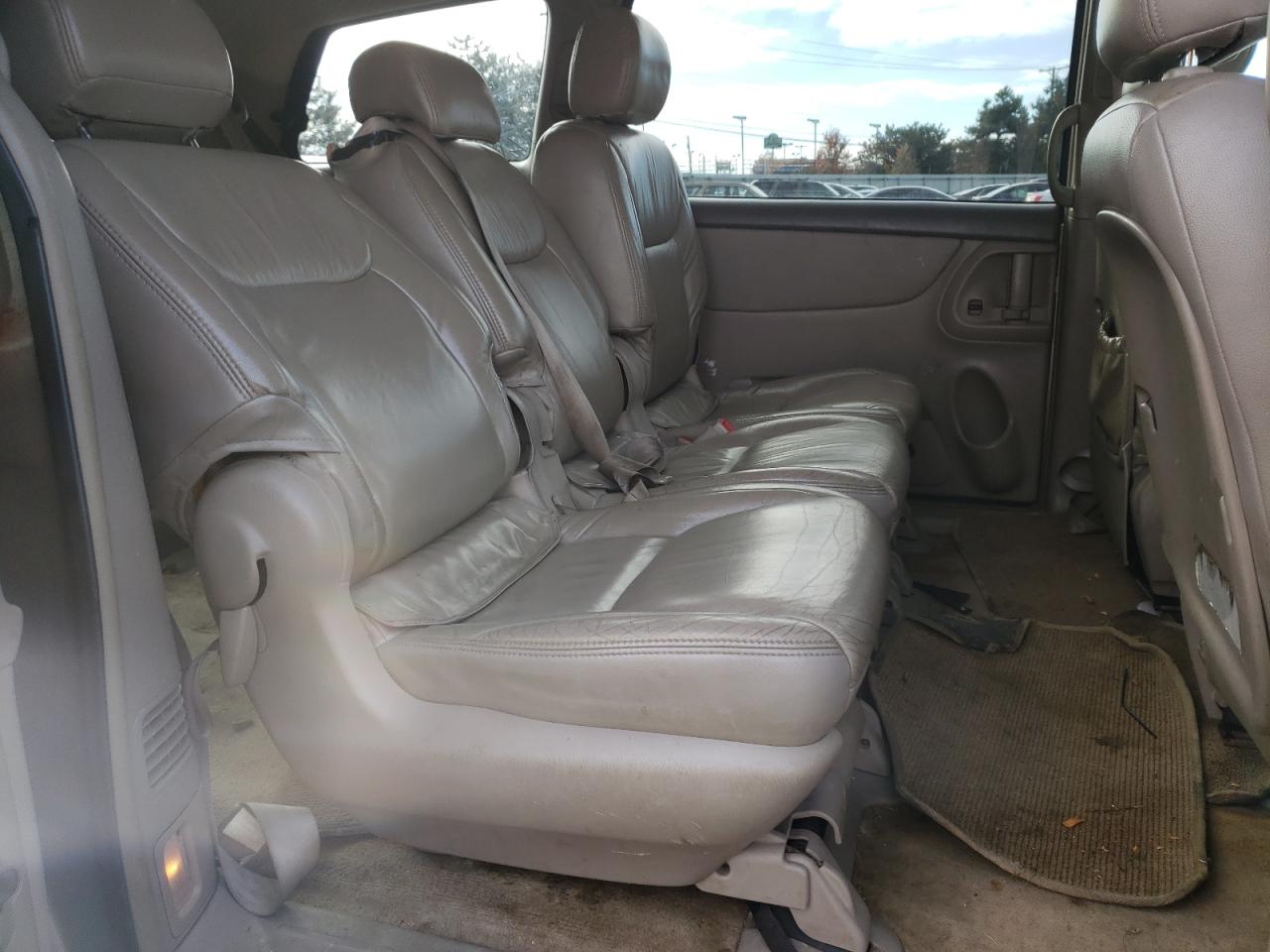 Photo 6 from auction – 2006 TOYOTA SIENNA CE with VIN 5TDZA23C16S459855