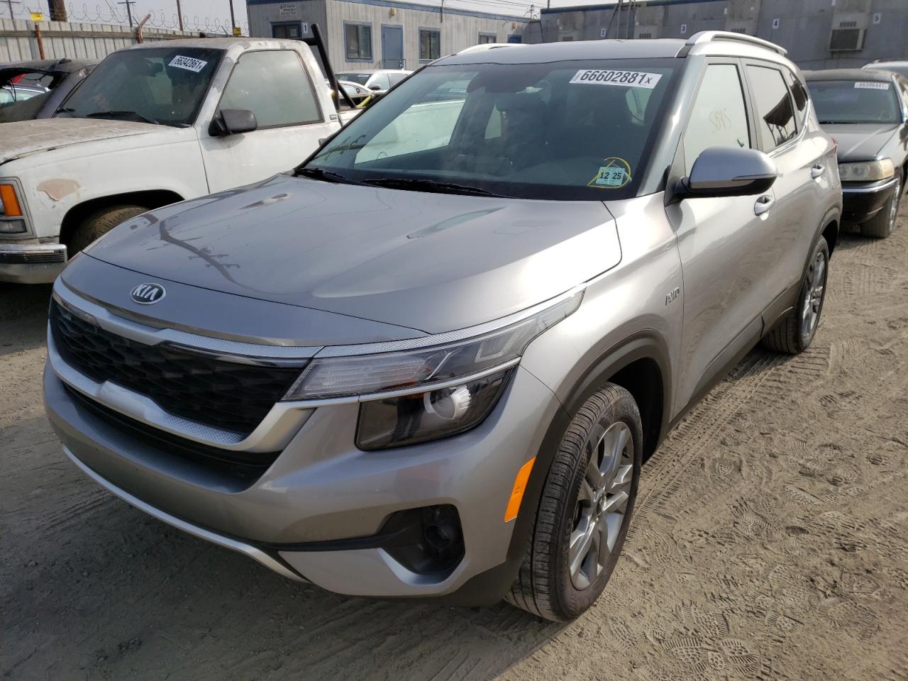 Photo 2 from auction – 2021 KIA SELTOS S with VIN KNDEUCAA7M7167519