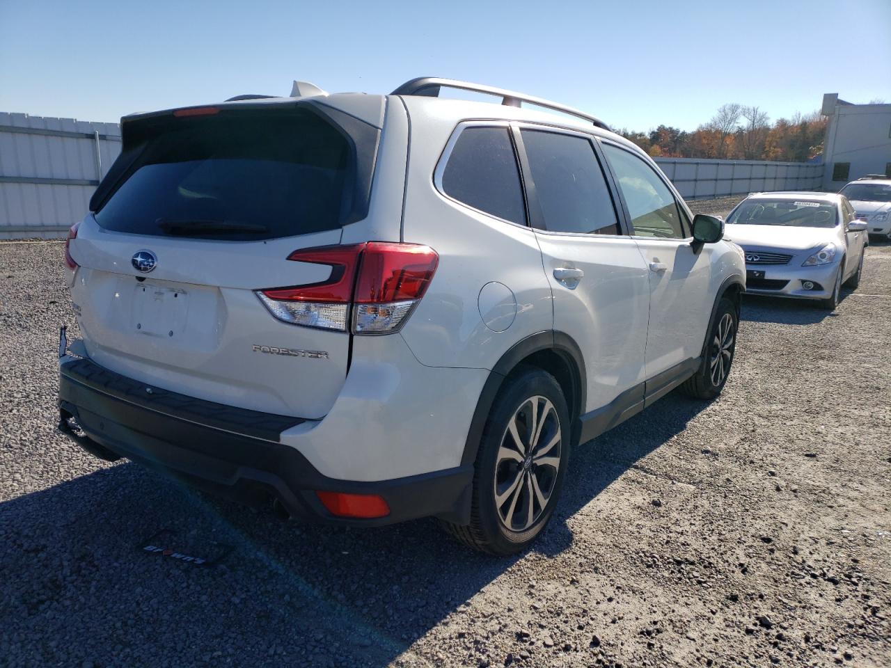 Photo 4 from auction – 2021 SUBARU FORESTER L with VIN JF2SKAUC7MH418867