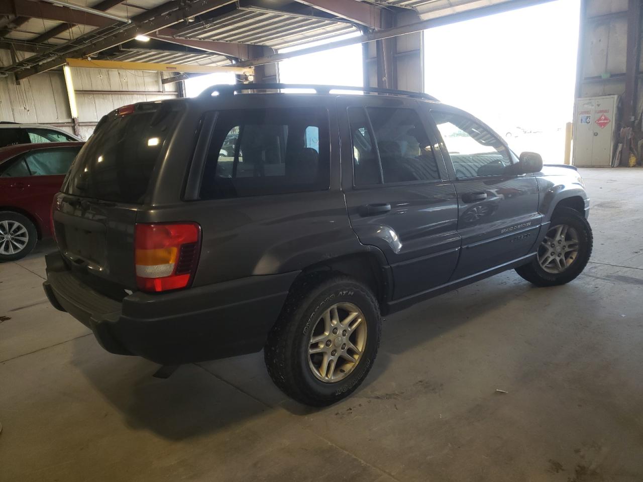 Photo 4 from auction – 2004 JEEP GRAND CHER with VIN 1J4GW48S84C160460