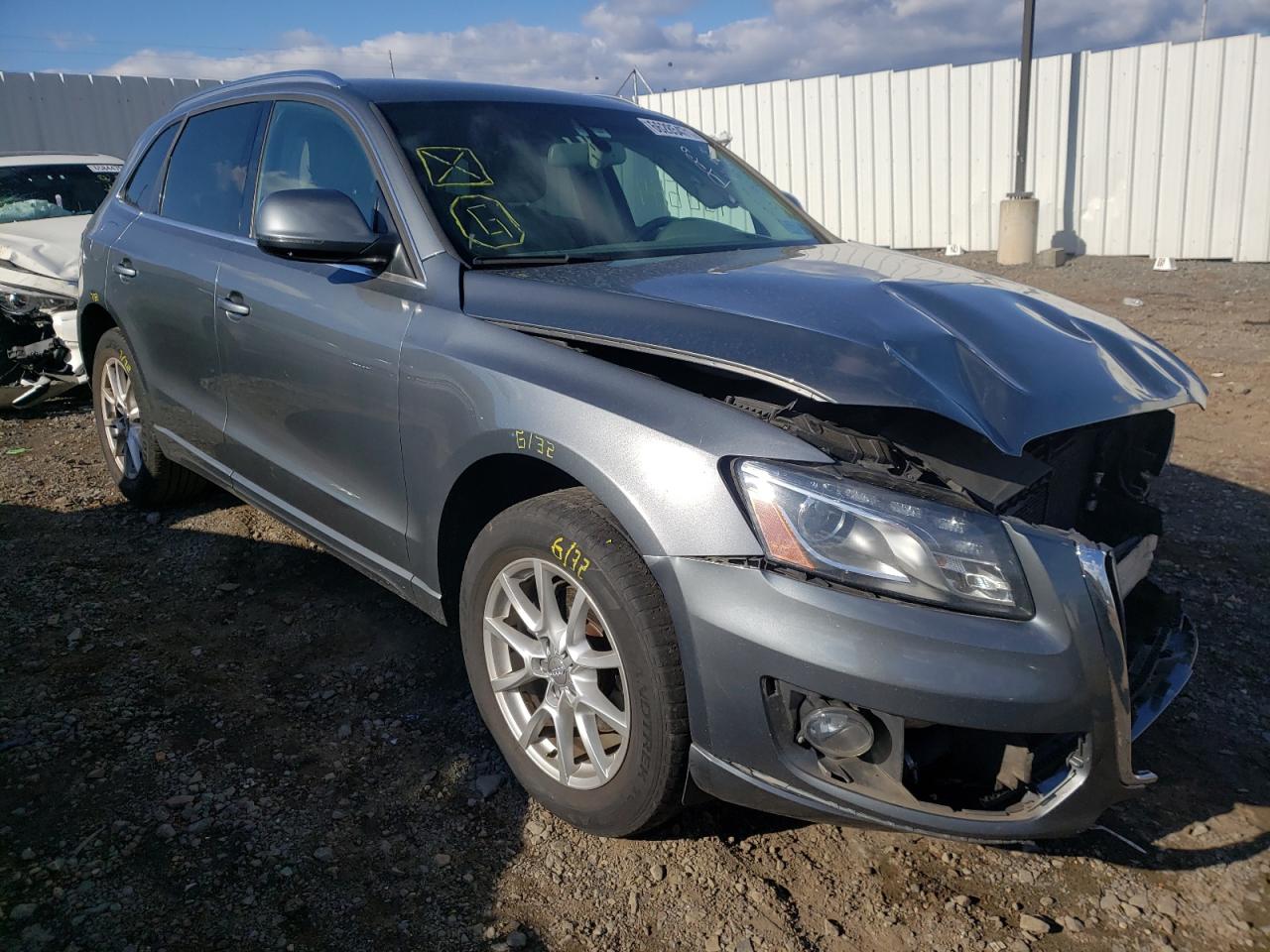 AUDI Q5 PREMIUM 2012 with VIN WA1LFAFP5CA135893 - Photo from auction