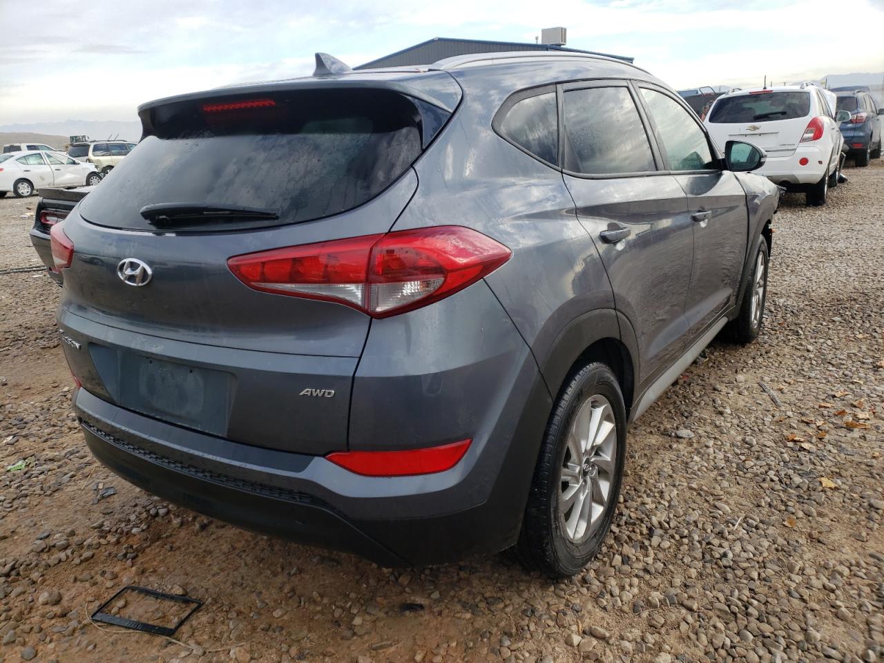Photo 4 from auction – 2018 HYUNDAI TUCSON with VIN KM8J3CA42JU667334