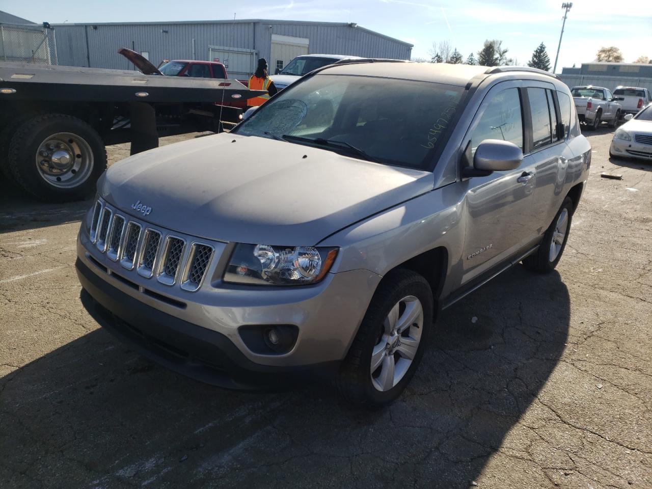 Photo 2 from auction – 2014 JEEP COMPASS LA with VIN 1C4NJDEB1ED734490