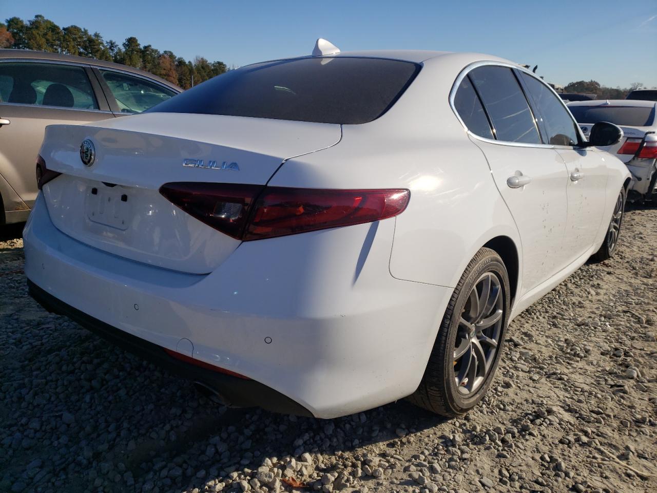 Photo 4 from auction – 2017 ALFA ROMEO GIULIA with VIN ZARFAEBN6H7540233