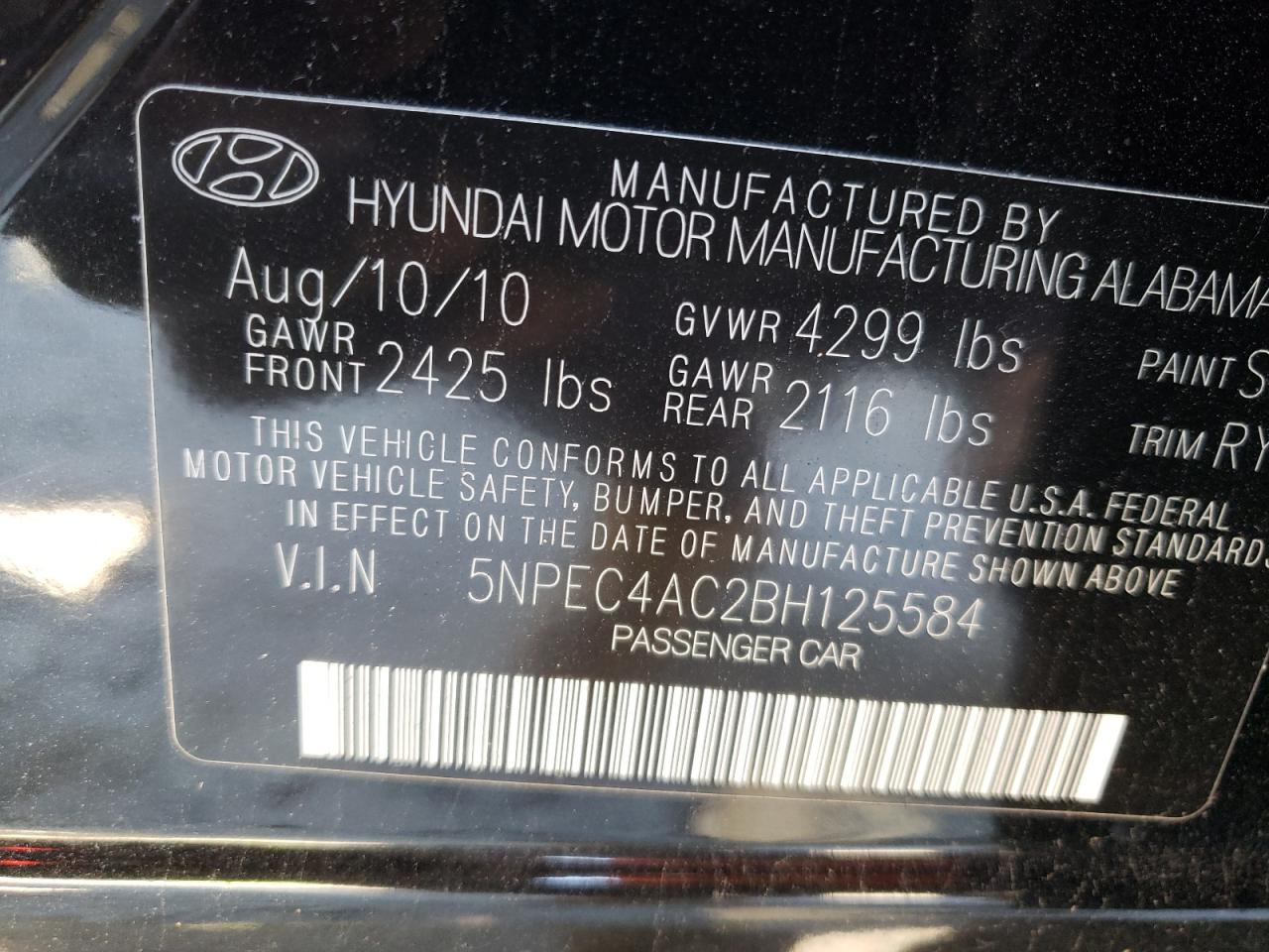 Photo 11 from auction – 2011 HYUNDAI SONATA SE with VIN 5NPEC4AC2BH125584