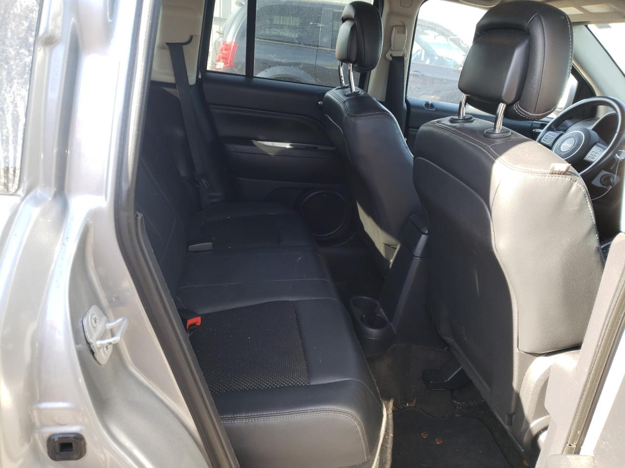 Photo 6 from auction – 2014 JEEP COMPASS LA with VIN 1C4NJDEB1ED734490
