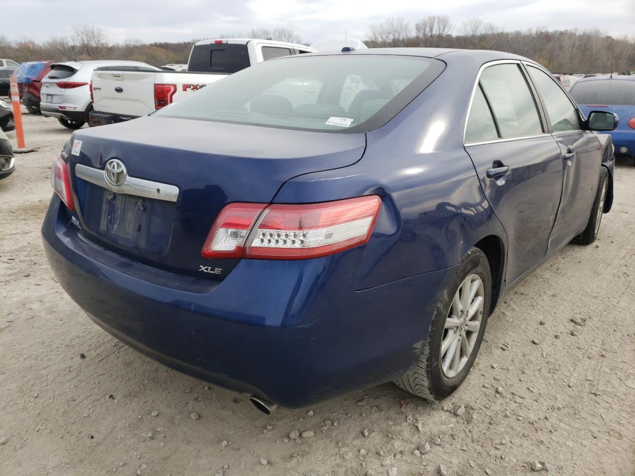 Photo 4 from auction – 2011 TOYOTA CAMRY BASE with VIN 4T1BF3EK3BU620772