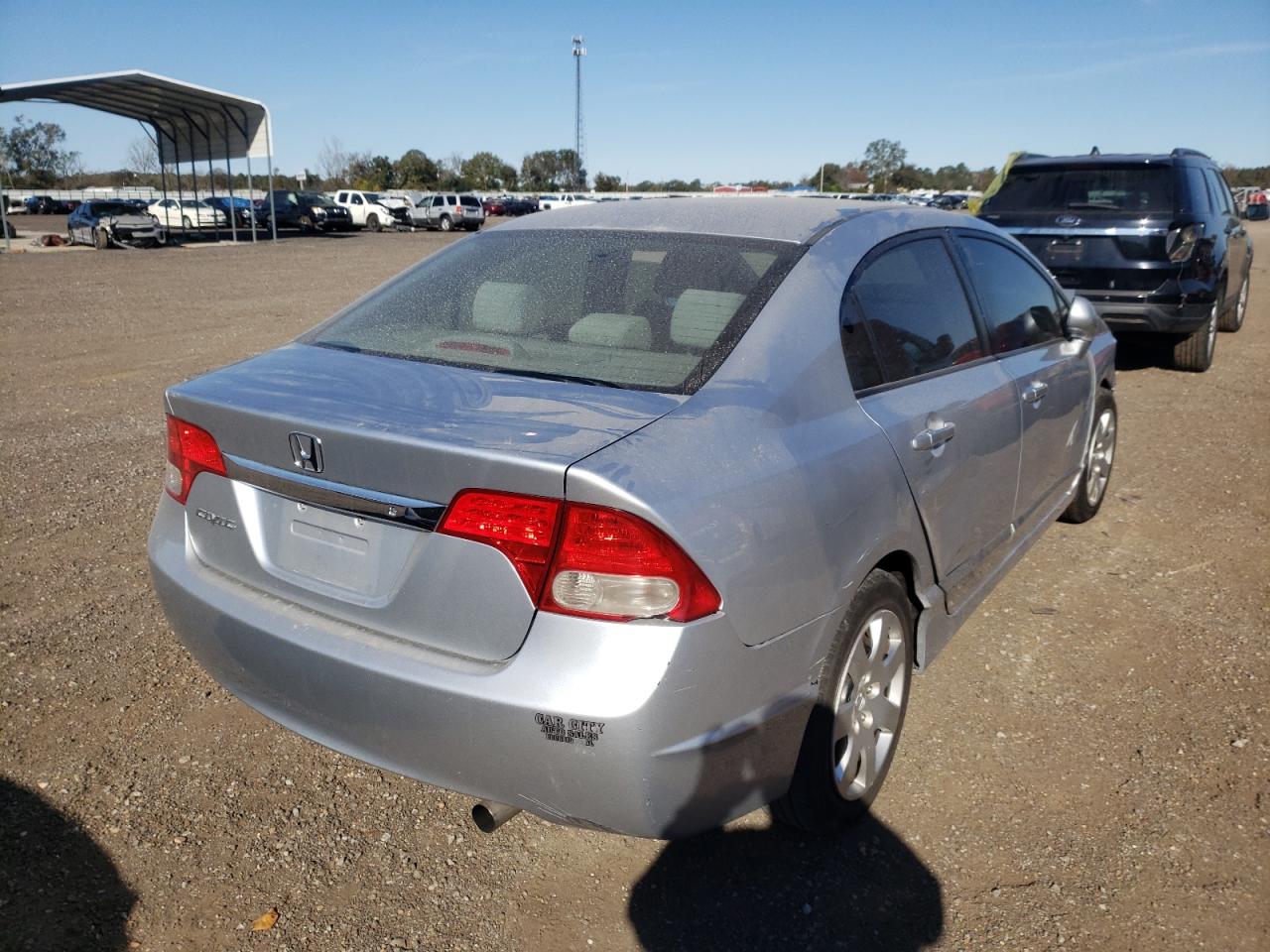 Photo 4 from auction – 2010 HONDA CIVIC LX with VIN 2HGFA1F54AH587138