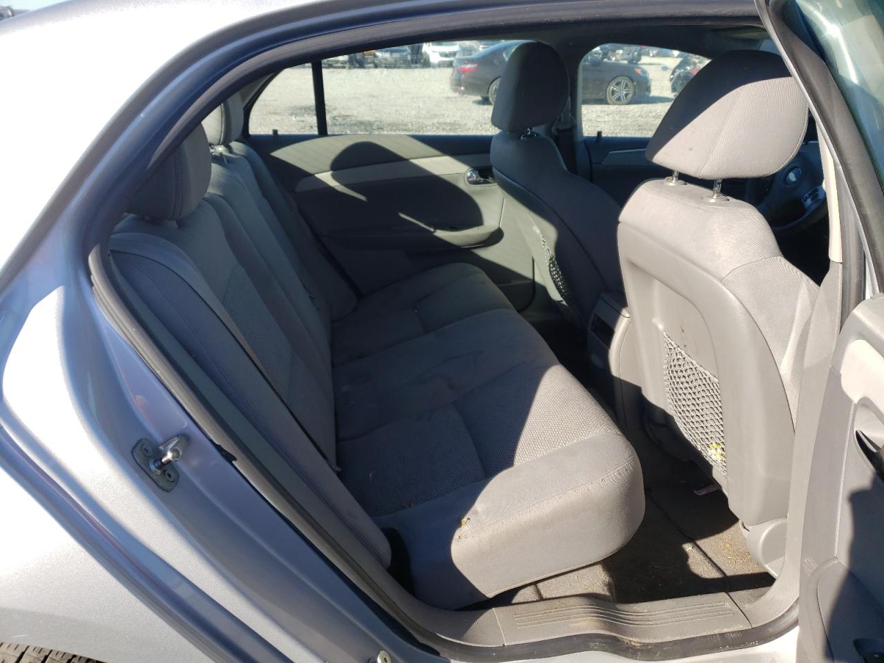 Photo 6 from auction – 2010 CHEVROLET MALIBU LS with VIN 1G1ZB5EB0AF104746