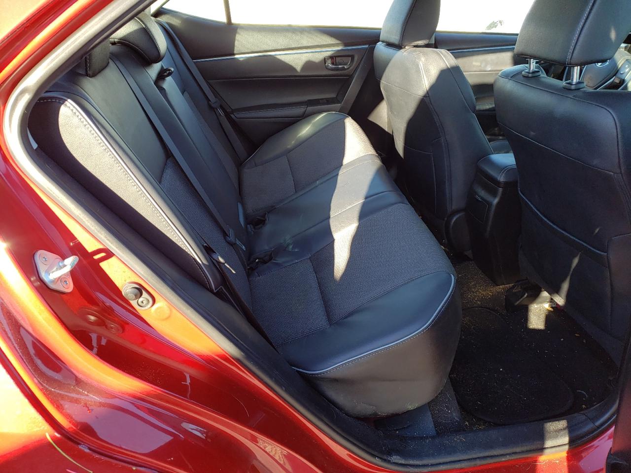 Photo 6 from auction – 2016 TOYOTA COROLLA L with VIN 5YFBURHEXGP397332
