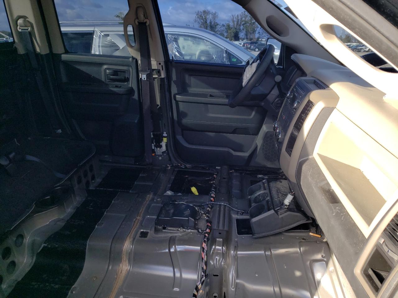 Photo 5 from auction – 2012 DODGE RAM 1500 S with VIN 1C6RD6FK2CS169427