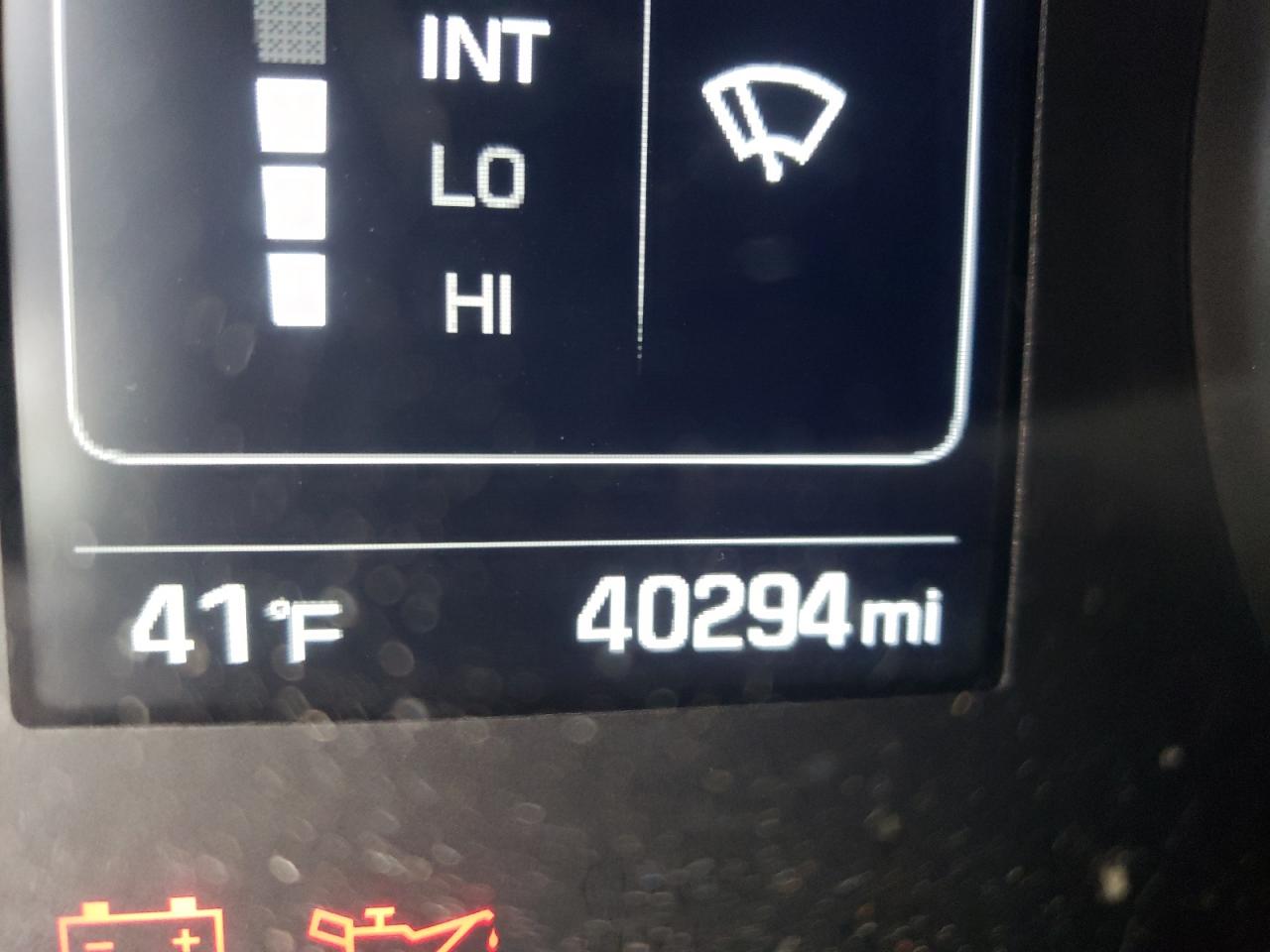 Photo 8 from auction – 2018 HYUNDAI TUCSON with VIN KM8J3CA42JU667334