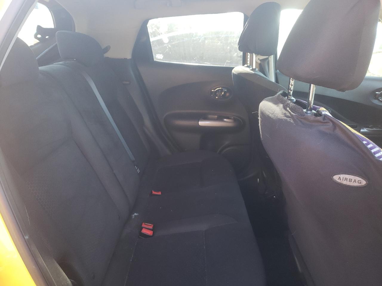 Photo 6 from auction – 2015 NISSAN JUKE S with VIN JN8AF5MV6FT552135