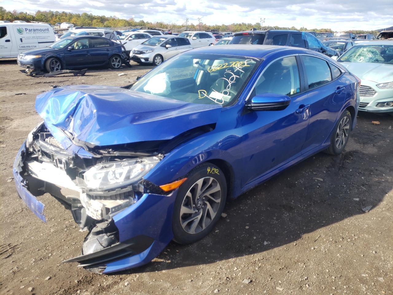 Photo 2 from auction – 2018 HONDA CIVIC EX with VIN 2HGFC2F78JH539742