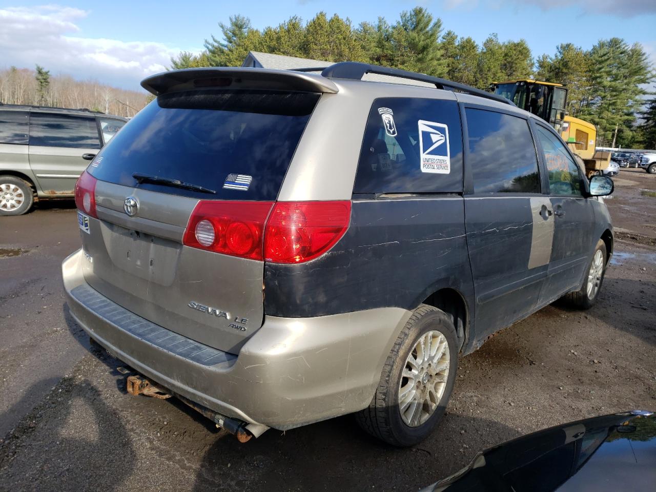 Photo 4 from auction – 2008 TOYOTA SIENNA with VIN 5TDBK23C78S021103