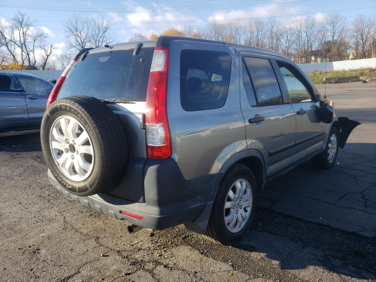Photo 4 from auction – 2005 HONDA CR-V EX with VIN JHLRD78815C033953