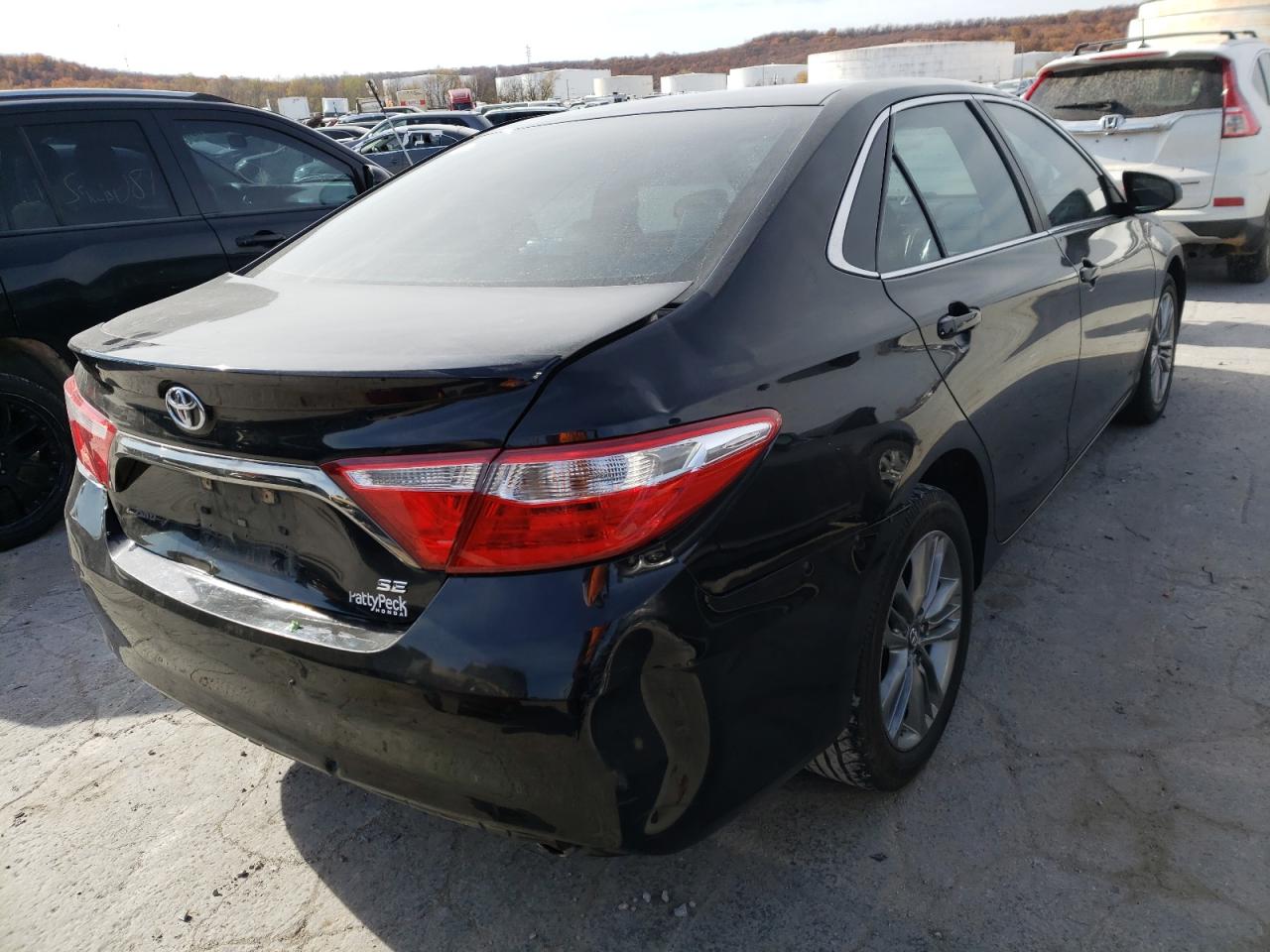 Photo 4 from auction – 2016 TOYOTA CAMRY LE with VIN 4T1BF1FK7GU187659