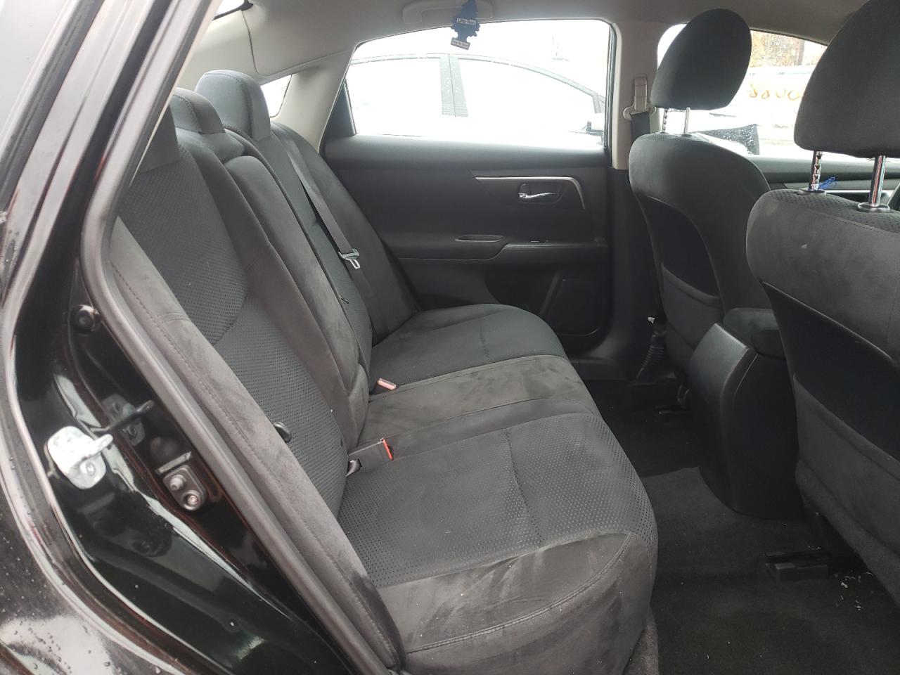 Photo 6 from auction – 2015 NISSAN ALTIMA 2.5 with VIN 1N4AL3AP2FC147569