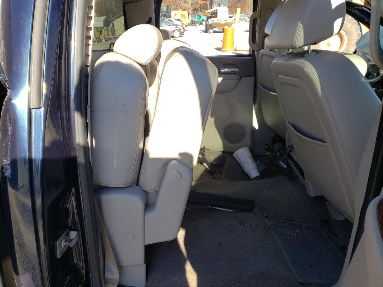 Photo 6 from auction – 2008 GMC SIERRA K15 with VIN 2GTEK13M881183409