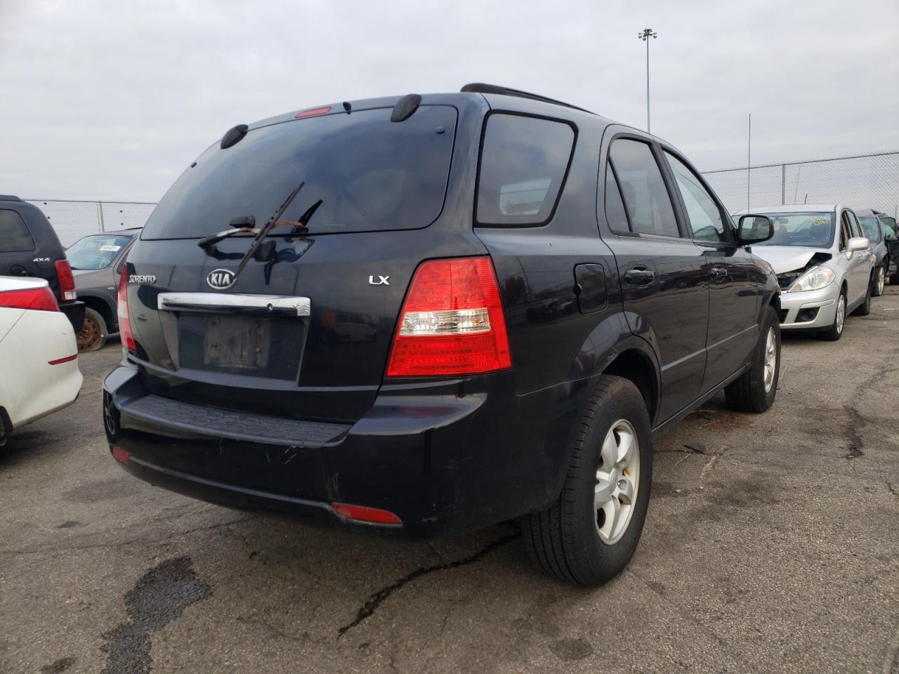 Photo 4 from auction – 2008 KIA SORENTO EX with VIN KNDJC735185765213