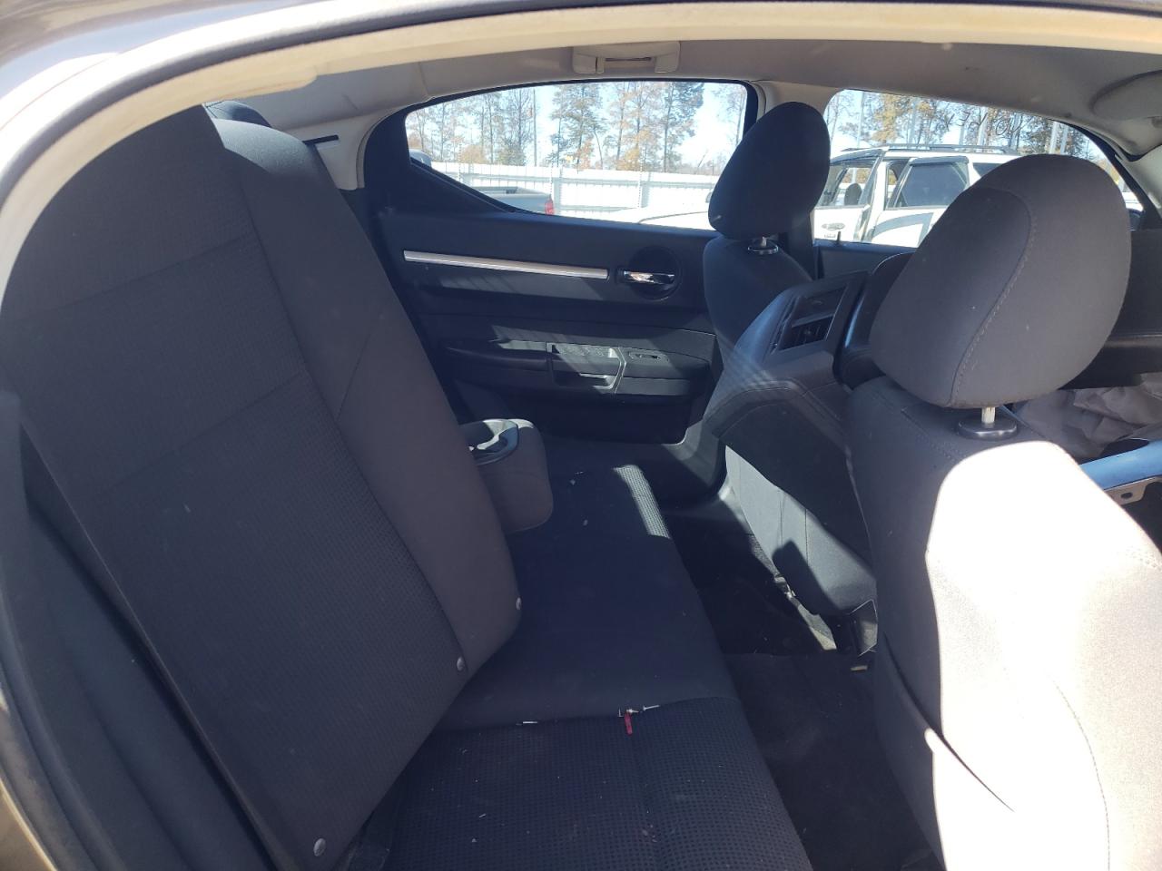 Photo 6 from auction – 2010 DODGE CHARGER SX with VIN 2B3CA3CV1AH250722