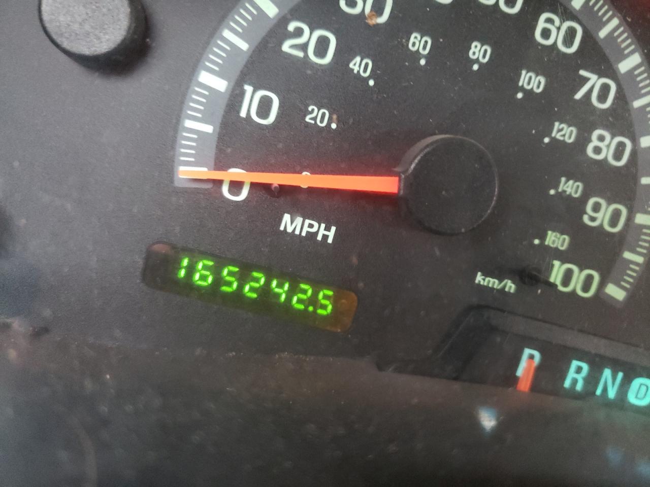 Photo 8 from auction – 2002 FORD EXPEDITION with VIN 1FMFU18L22LA58949