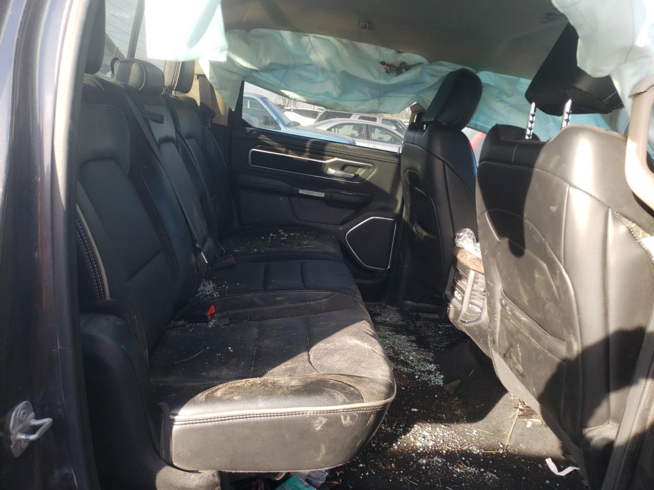 Photo 6 from auction – 2019 RAM 1500 LARAM with VIN 1C6SRFJT2KN520692