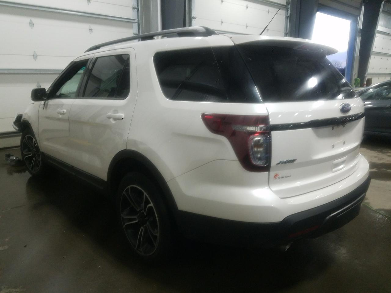 Photo 3 from auction – 2015 FORD EXPLORER S with VIN 1FM5K8GT9FGB39988