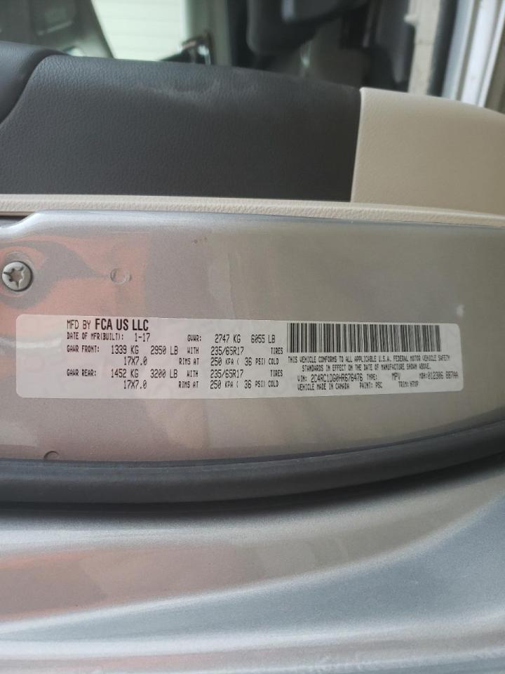 Photo 10 from auction – 2017 CHRYSLER PACIFICA T with VIN 2C4RC1DG0HR676476