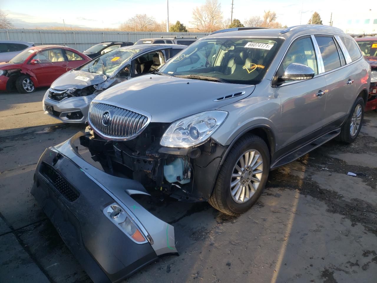 Фото 2 с аукциона – 2008 BUICK ENCLAVE CX с VIN 5GAER23798J100198