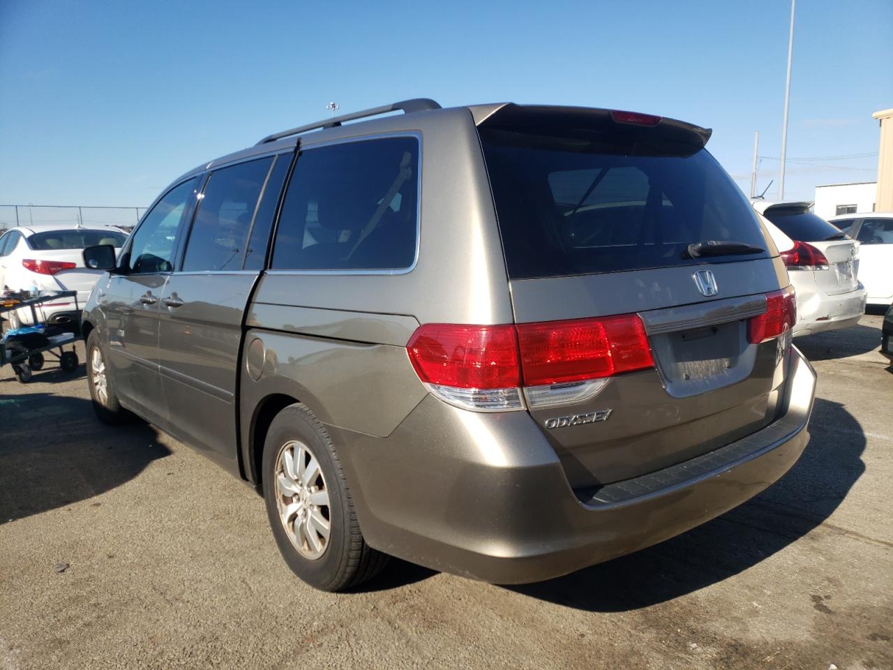 Photo 3 from auction – 2008 HONDA ODYSSEY EX with VIN 5FNRL38798B418491