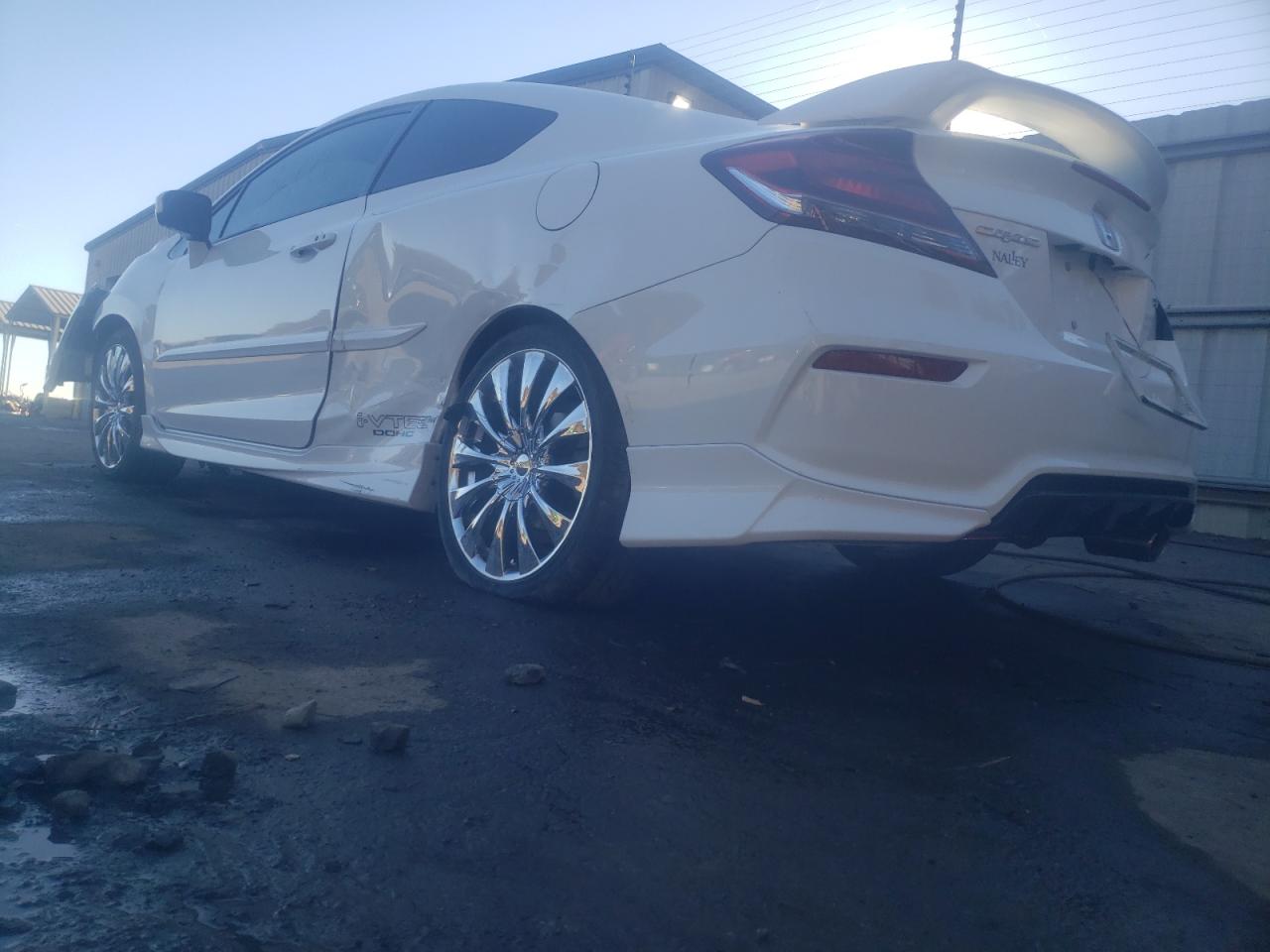 Photo 3 from auction – 2015 HONDA CIVIC SI with VIN 2HGFG4A58FH705674