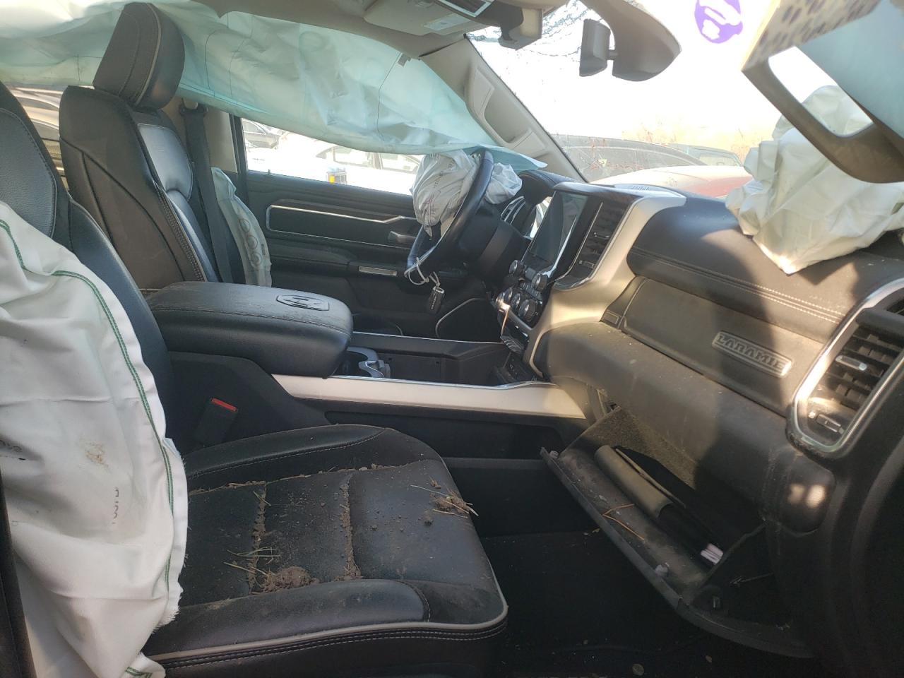 Foto 5 de la subasta – 2019 RAM 1500 LARAM con VIN 1C6SRFJT2KN520692
